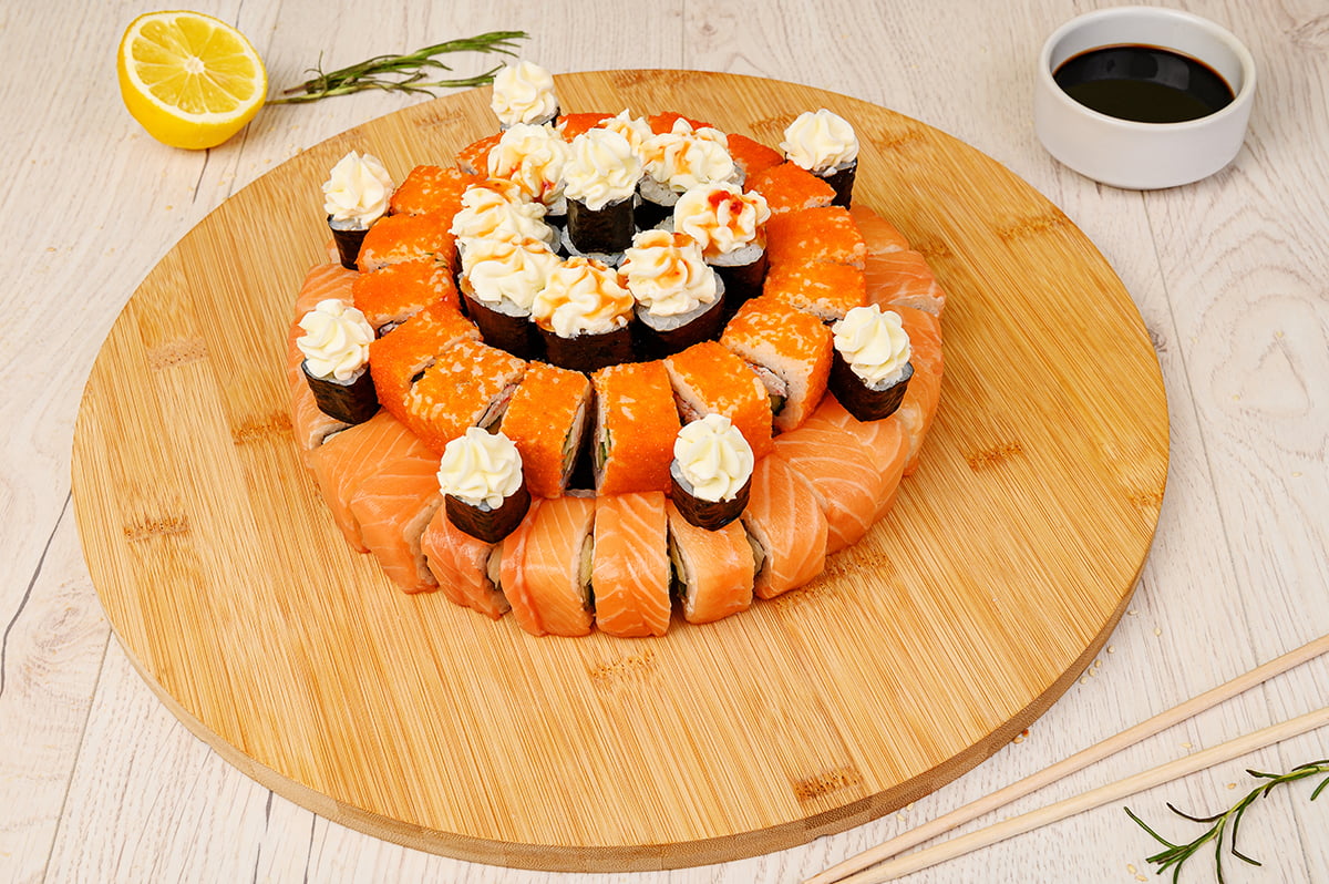 картинка Суши-торт Большая Радость от магазина Sushi-Love